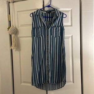 Summer dress by Velvet Heart Sz. S. Excellent condition. Has pockets.